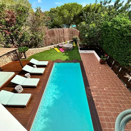 Sea Views *